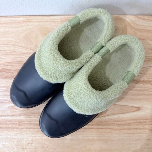 Hunter Gardener Black Fur Lined Waterproof Clogs Women's Size US 9 EU 40 - Picture 4 of 9